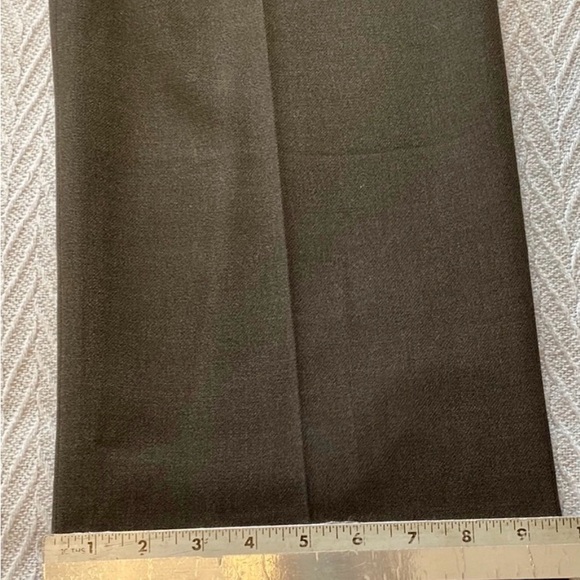 SIMON CHANG - DESIGNER WOMEN’S SUIT - Picture 4 of 15